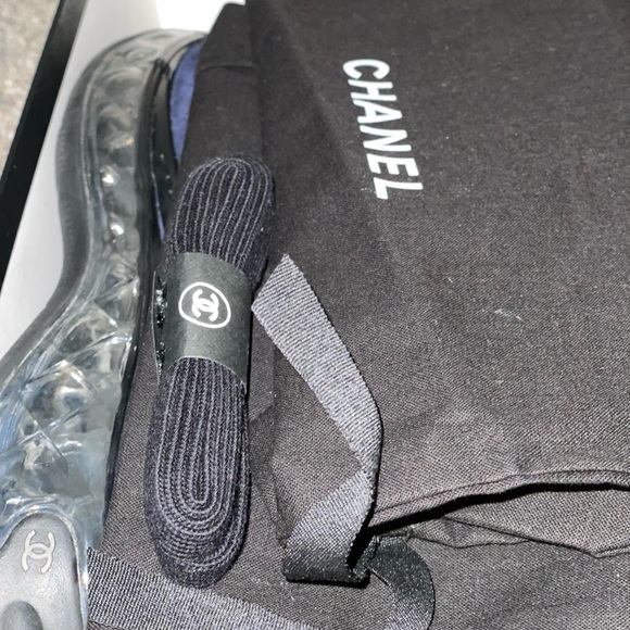 Gently used Chanel sneakers sz 40 - Picture 4 of 11